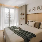 Talamone - 2 Bedrooms And Balcony In Alvalade